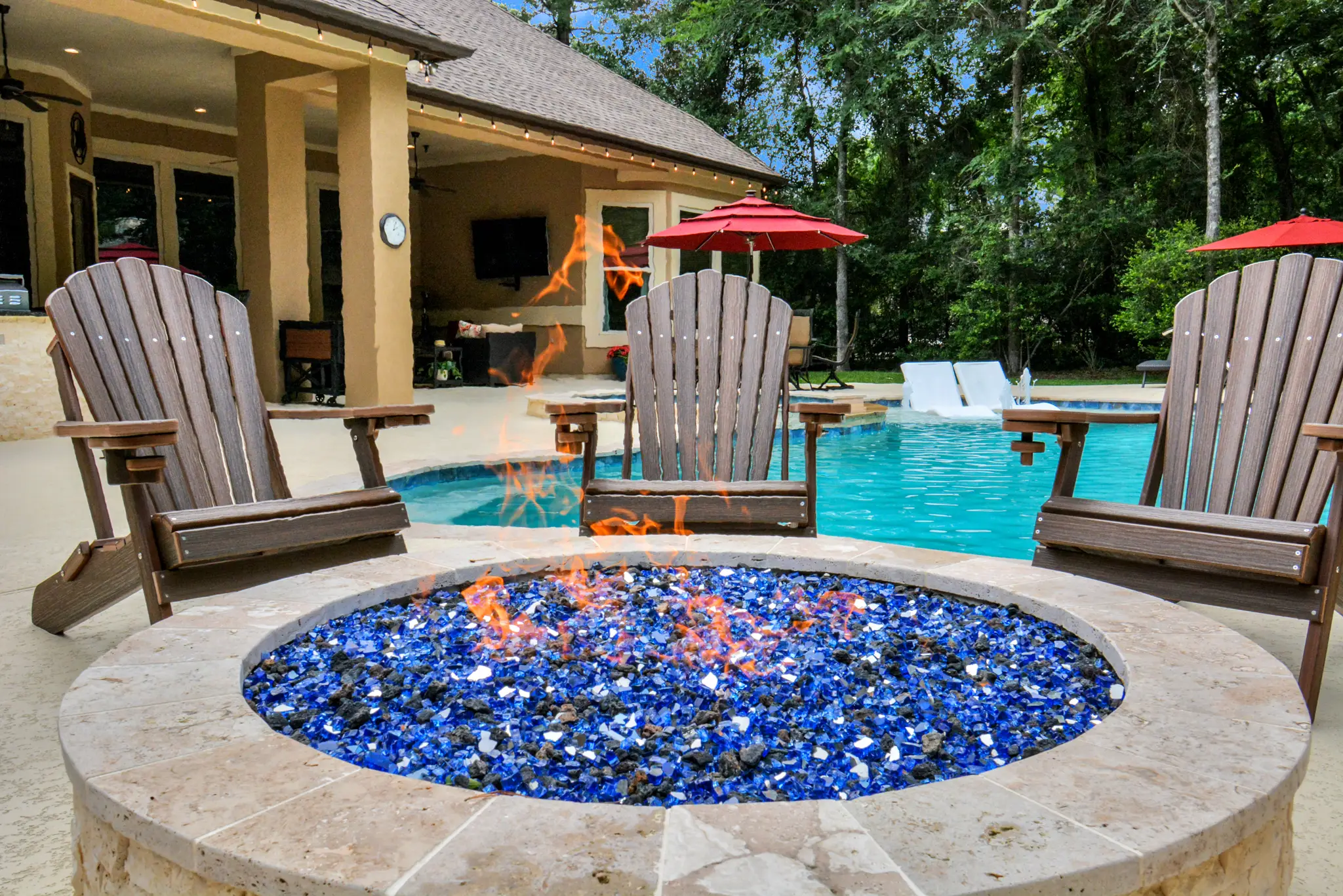 Fire Pits & Fire Features